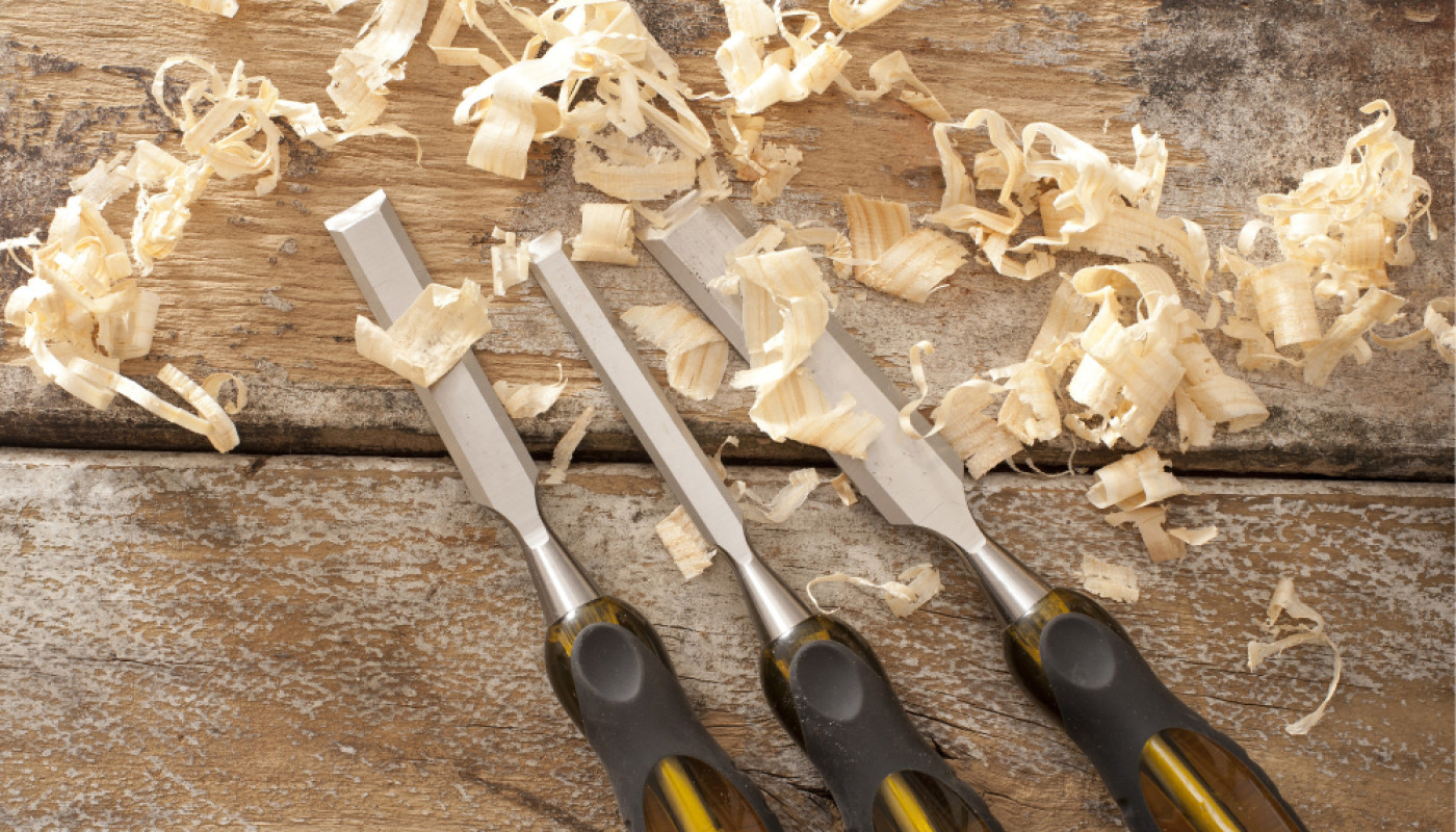 Quels sont les outils de sculpture sur bois pour devenir professionnel ?